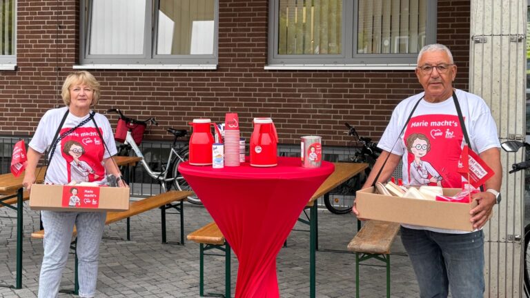 Marie erfreut die Schöppenstedter | Aktion des AWO-Ortsvereins Schöppenstedt