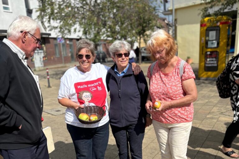 Äpfel für alle! 🍎 | Aktion des AWO-Ortsvereins Brauschweig-Nord